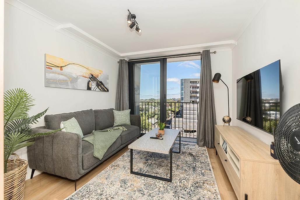 Newlands Peak Living Appartement *