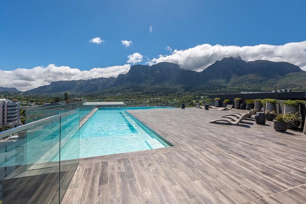Newlands Peak Living * Kaapstad